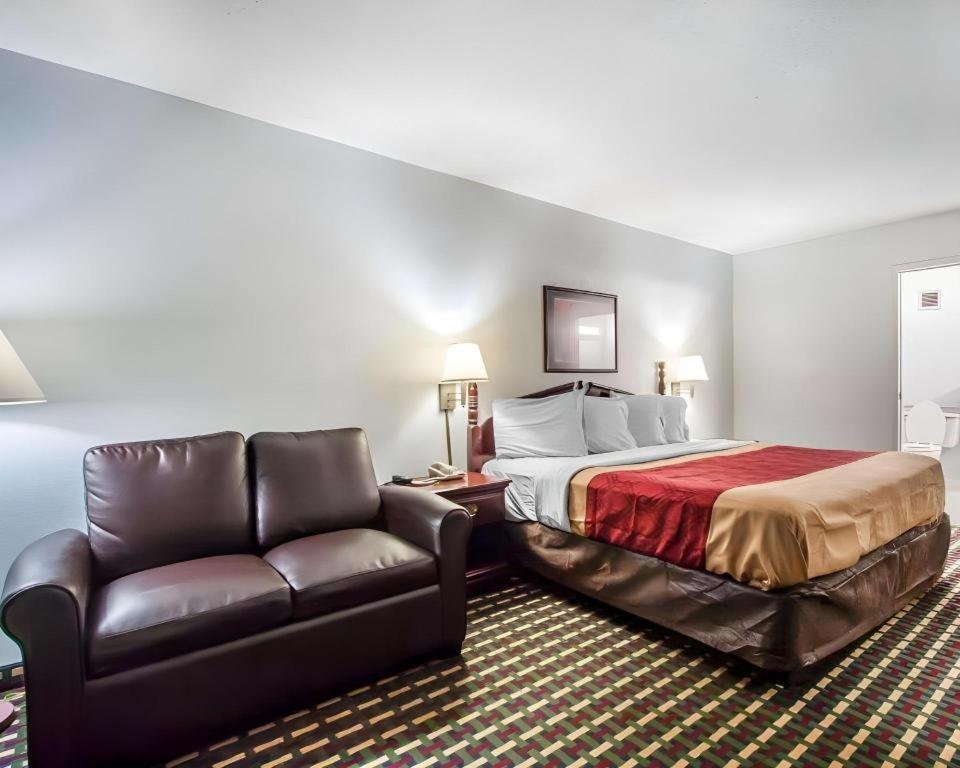 Econo Lodge Inn & Suites I-20, Exit 73 Tuscaloosa Exterior foto