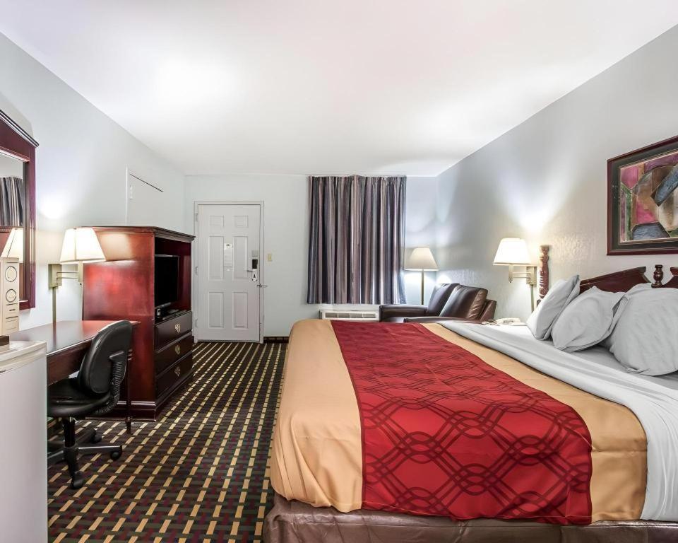 Econo Lodge Inn & Suites I-20, Exit 73 Tuscaloosa Exterior foto